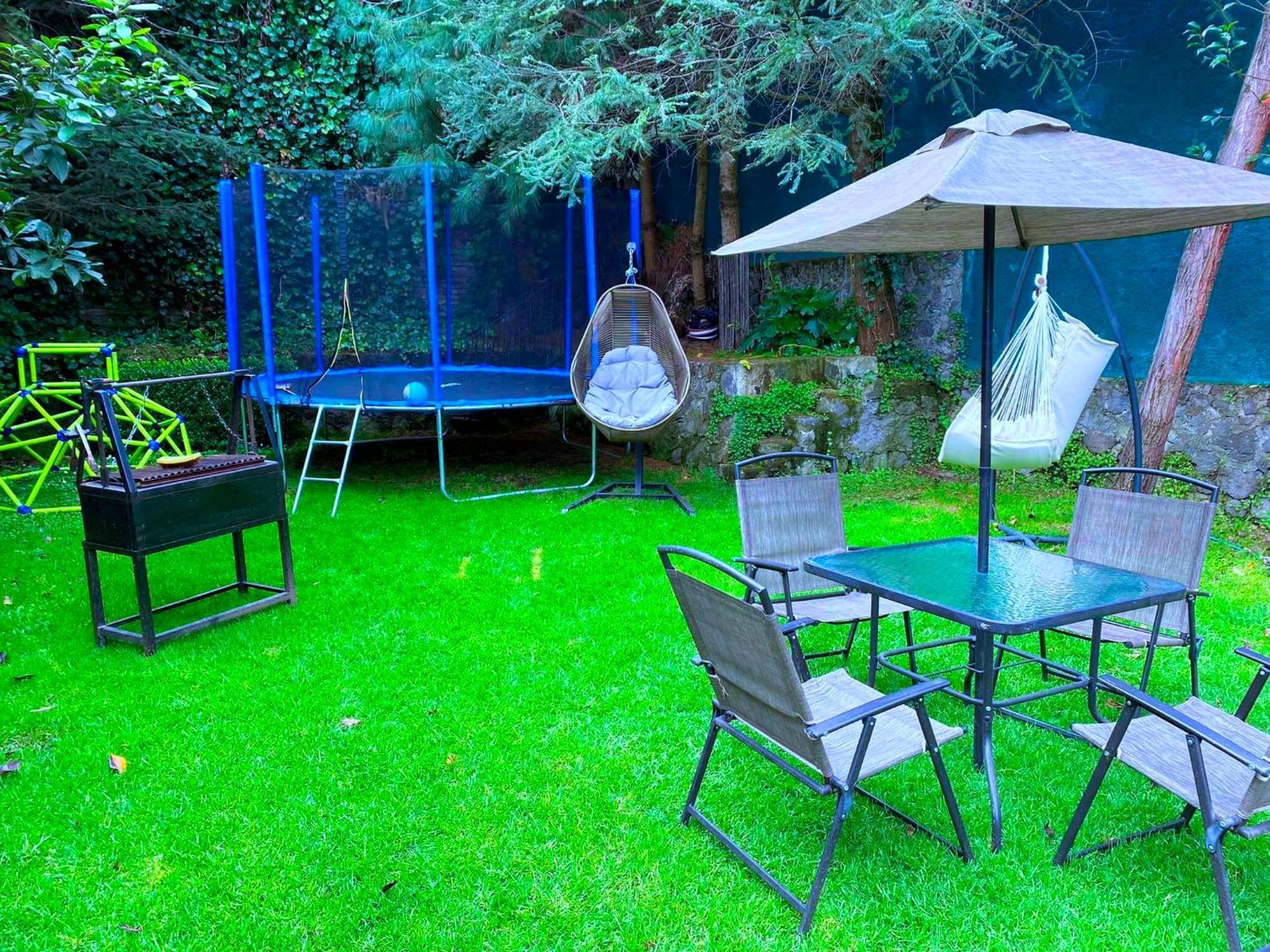 Campsite Tipo Cabana, Rodeado De Bosque